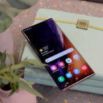 Phablet là gì? Giải mã thiết bị lai giữa điện thoại và máy tính bảng đang thống trị thị trường Phablet là gì