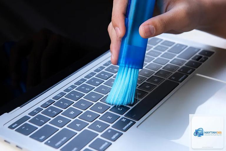 cách vệ sinh bàn phím laptop - Hình 5