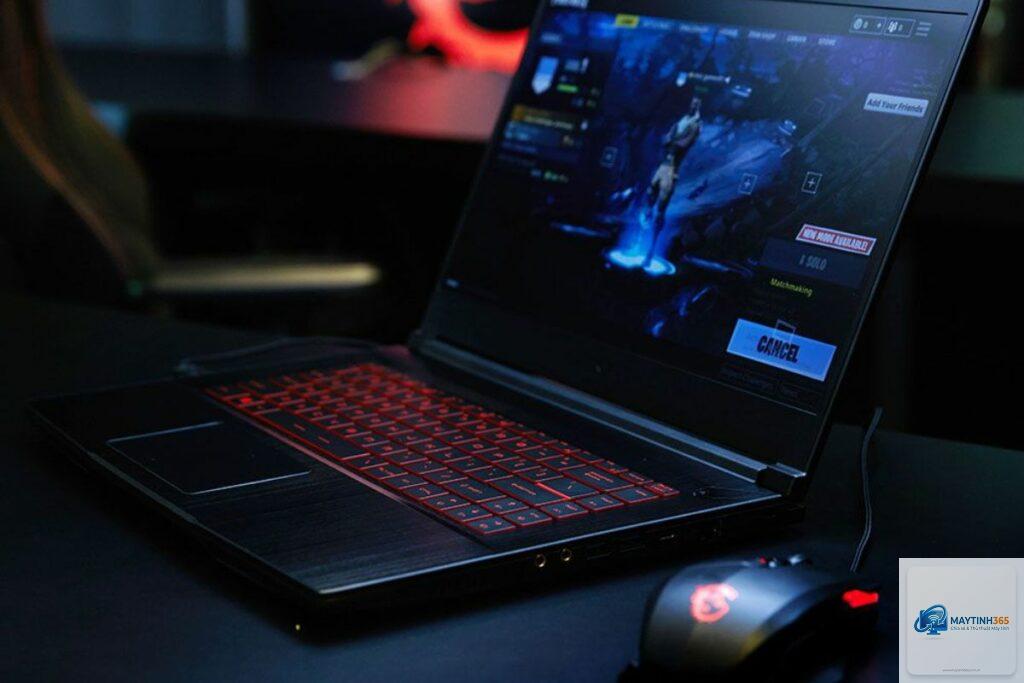 laptop chơi game bị nóng