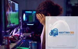 máy tính chơi game bị giật