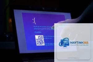 máy tính tự tắt nguồn
