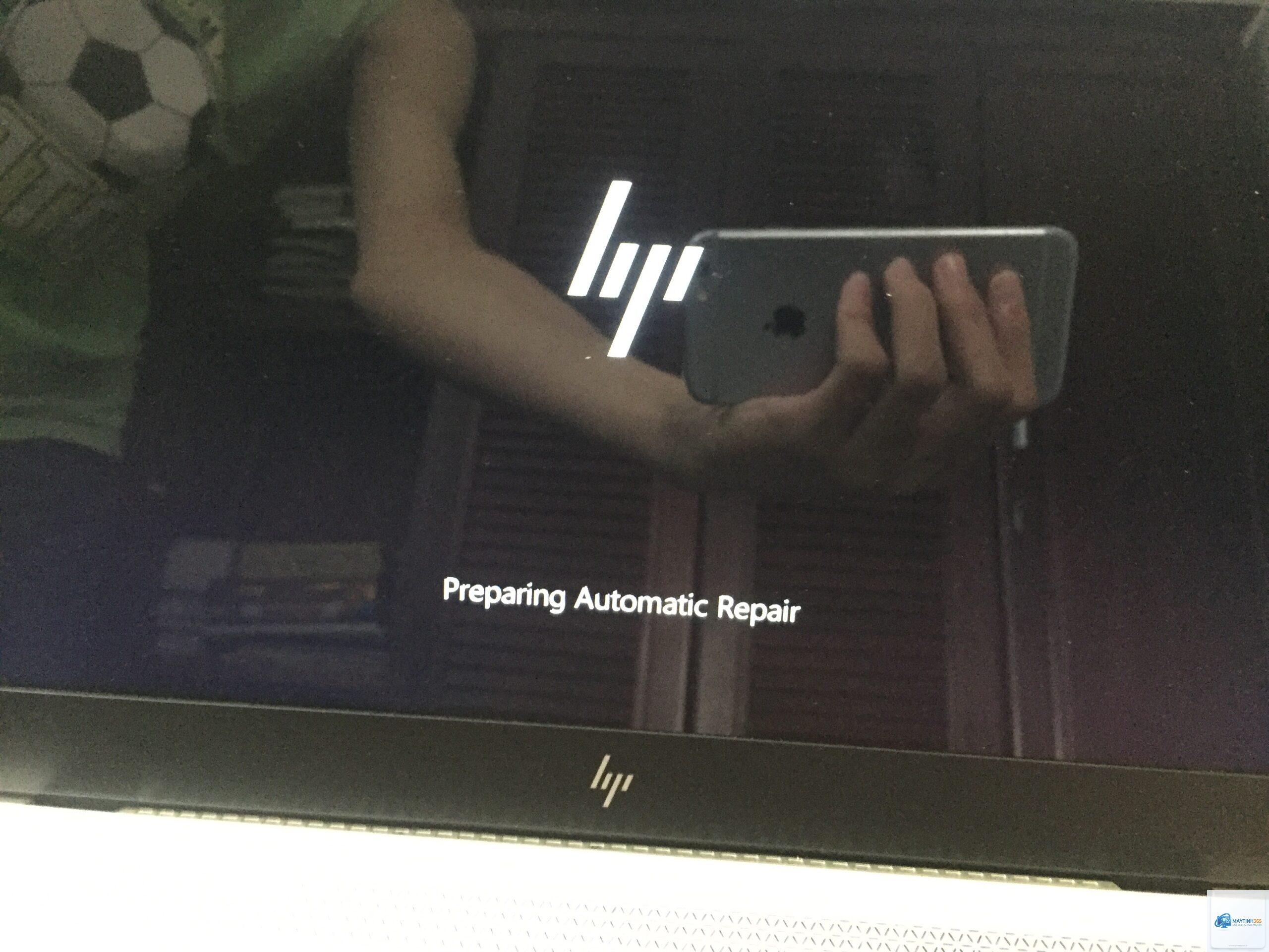 preparing automatic repair màn hình đen - Hình 4